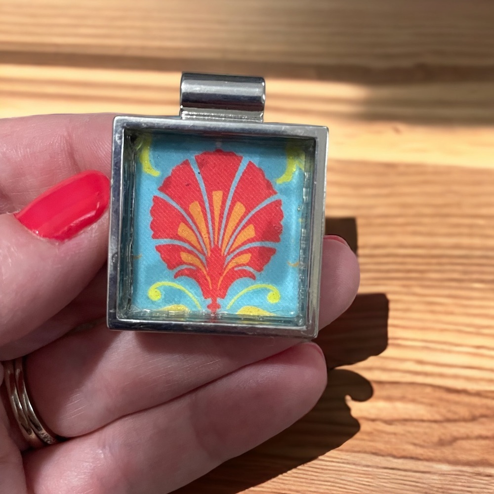 Hand Crafted Floral necklace pendant